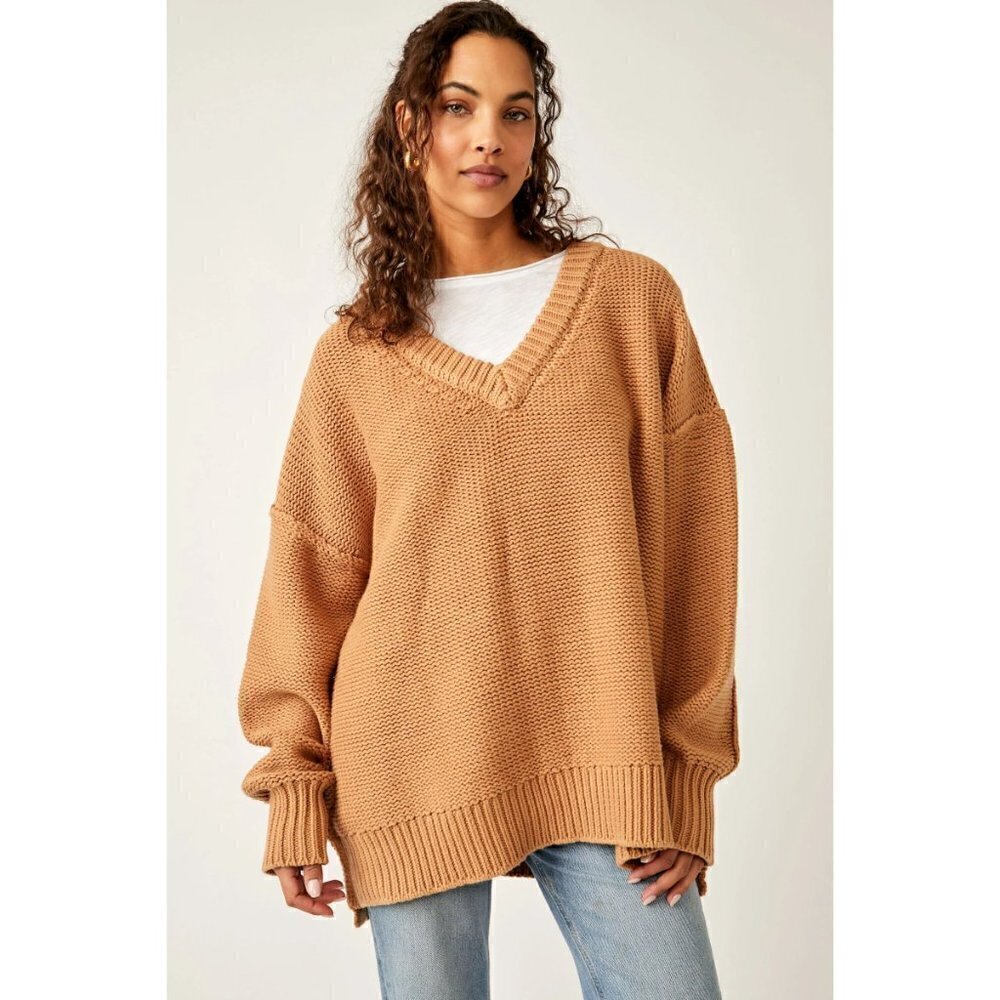 FREE PEOPLE Alli V-neck Sweater in Camel Size Medium - Picture 2 of 10